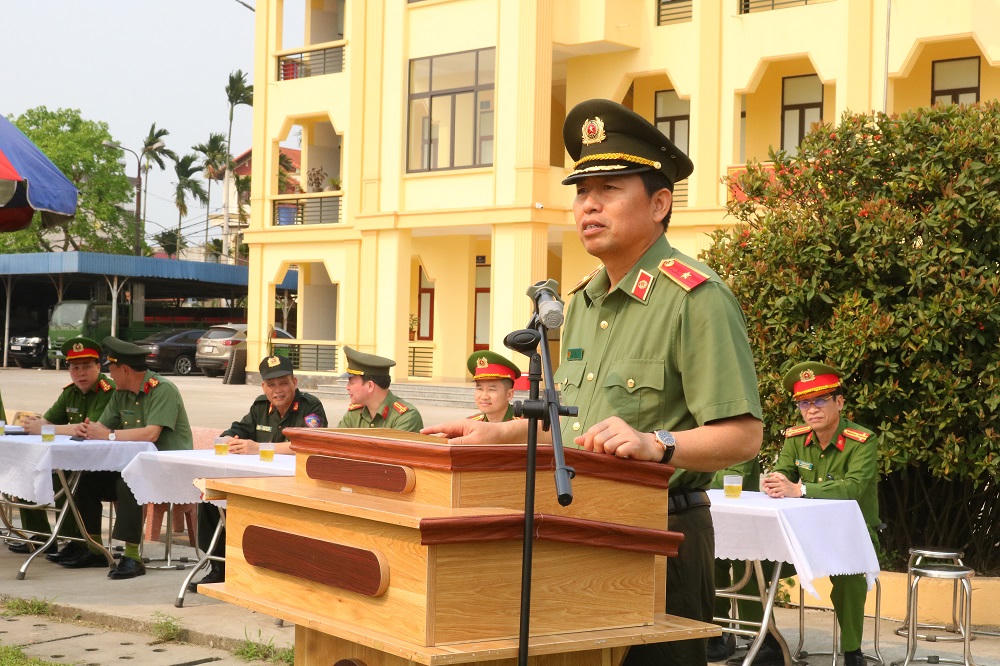 Công an Hải Phòng tích cực luyện tập cho Lễ kỷ niệm 50 năm Ngày truyền thống lực lượng Cảnh sát cơ động