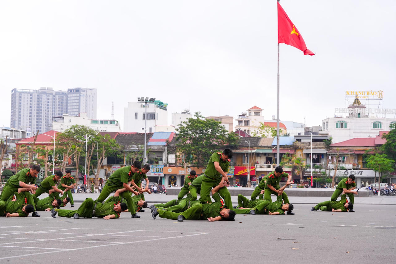 Công an Hải Phòng kỷ niệm 50 năm Ngày truyền thống lực lượng Cảnh sát cơ động