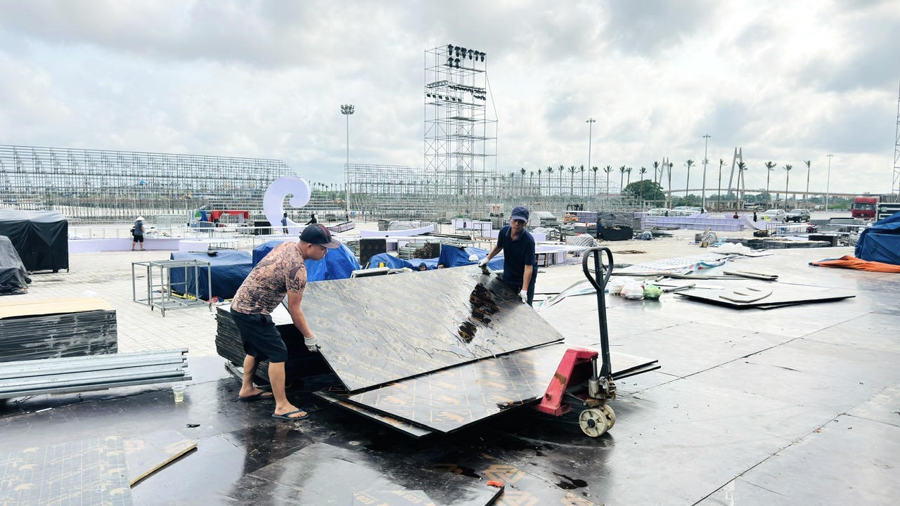 Hải Phòng: Khẩn trương hoàn tất chuẩn bị cho Lễ hội Hoa Phượng Đỏ 2024