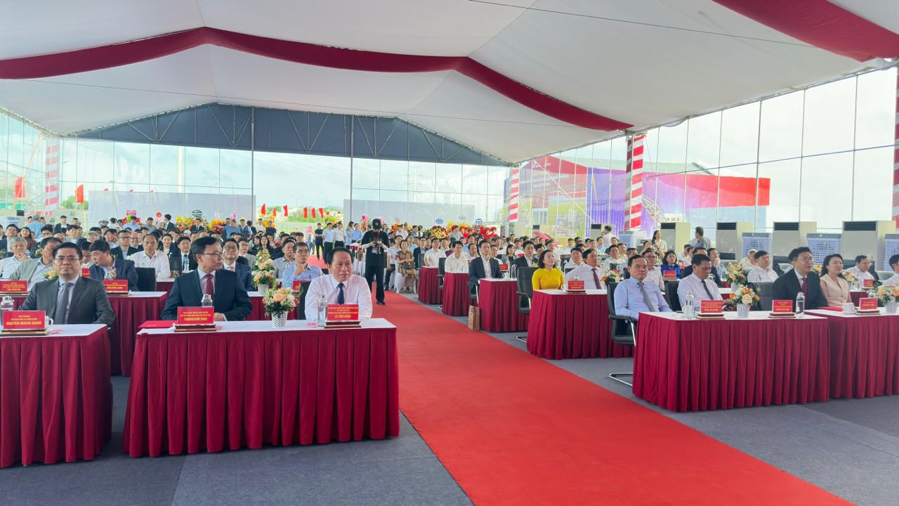 Khởi công dự án Nhà máy sản xuất vật liệu phân hủy sinh học công nghệ cao tại Hải Phòng