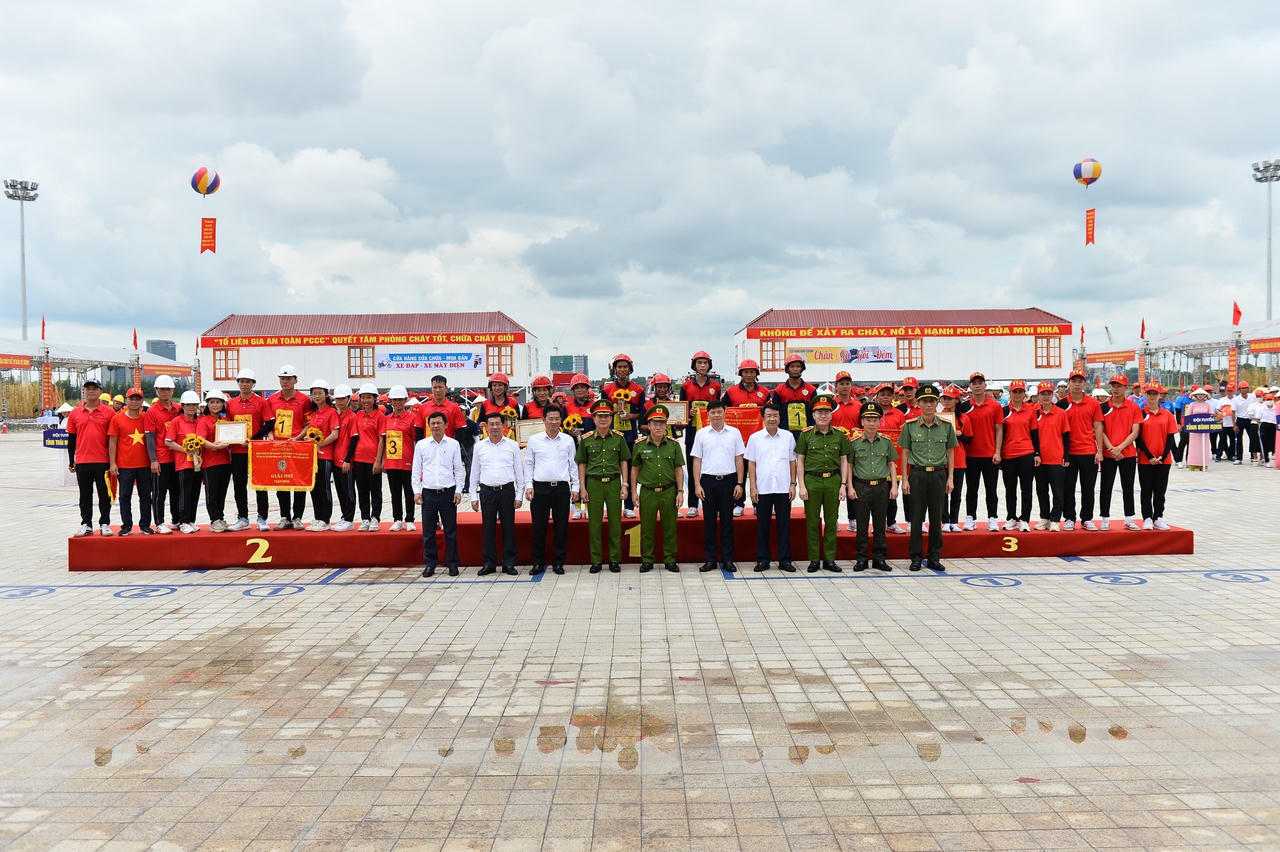 Chung kết Hội thi nghiệp vụ Tổ liên gia an toàn PCCC toàn quốc