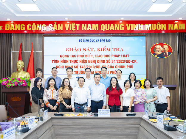 Hải Phòng: Tập trung tuyên truyền, phổ biến giáo dục pháp luật cho viên chức, người lao động, sinh viên nhà trường