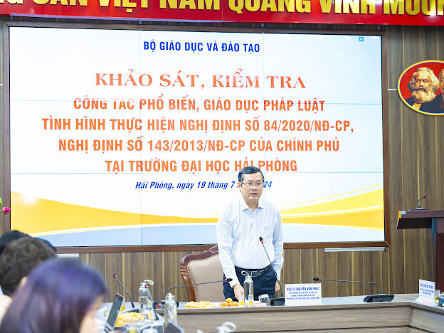 Hải Phòng: Tập trung tuyên truyền, phổ biến giáo dục pháp luật cho viên chức, người lao động, sinh viên nhà trường