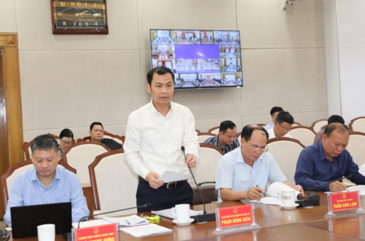  Điều chỉnh lại kịch bản tăng trưởng của Quảng Ninh 