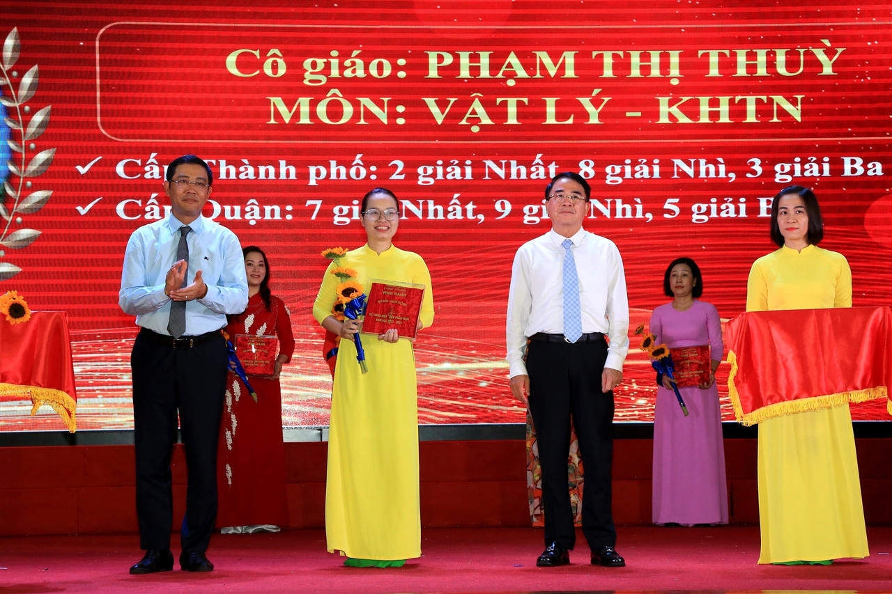 Trường THCS Trần Phú Hải Phòng: Nâng bước khát vọng