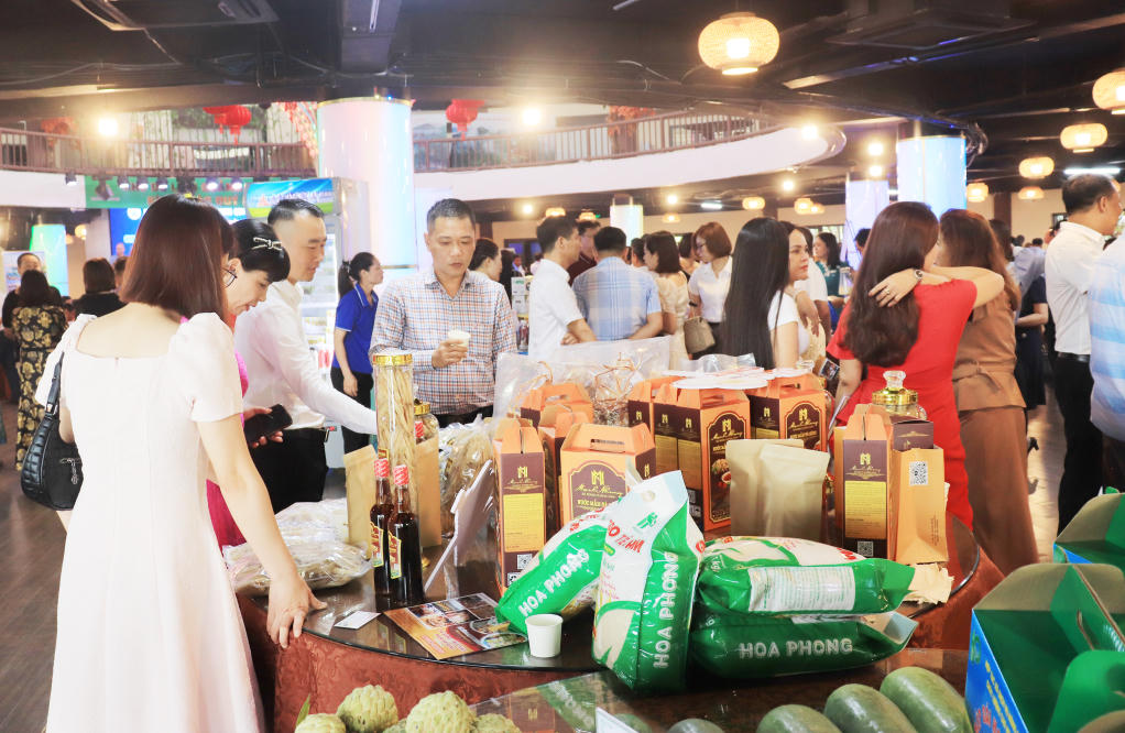 Diễn đàn doanh nghiệp Quảng Ninh - Hải Phòng - Hải Dương - Hưng Yên 