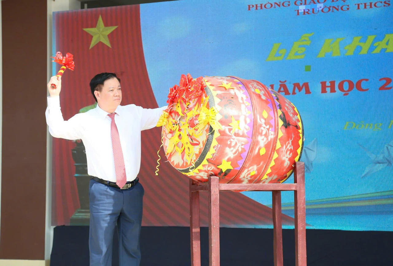 Không khí háo hức chào đón năm học mới tại khắp các tỉnh thành cả nước