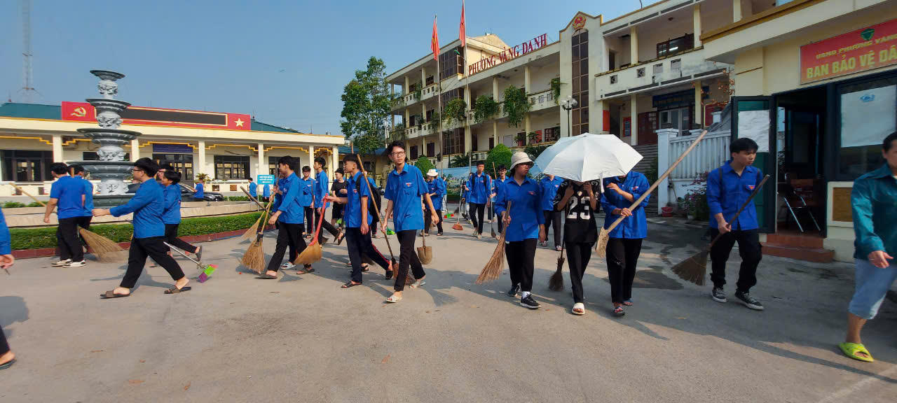 Quảng Ninh tổng vệ sinh, khôi phục cuộc sống bình thường sau bão