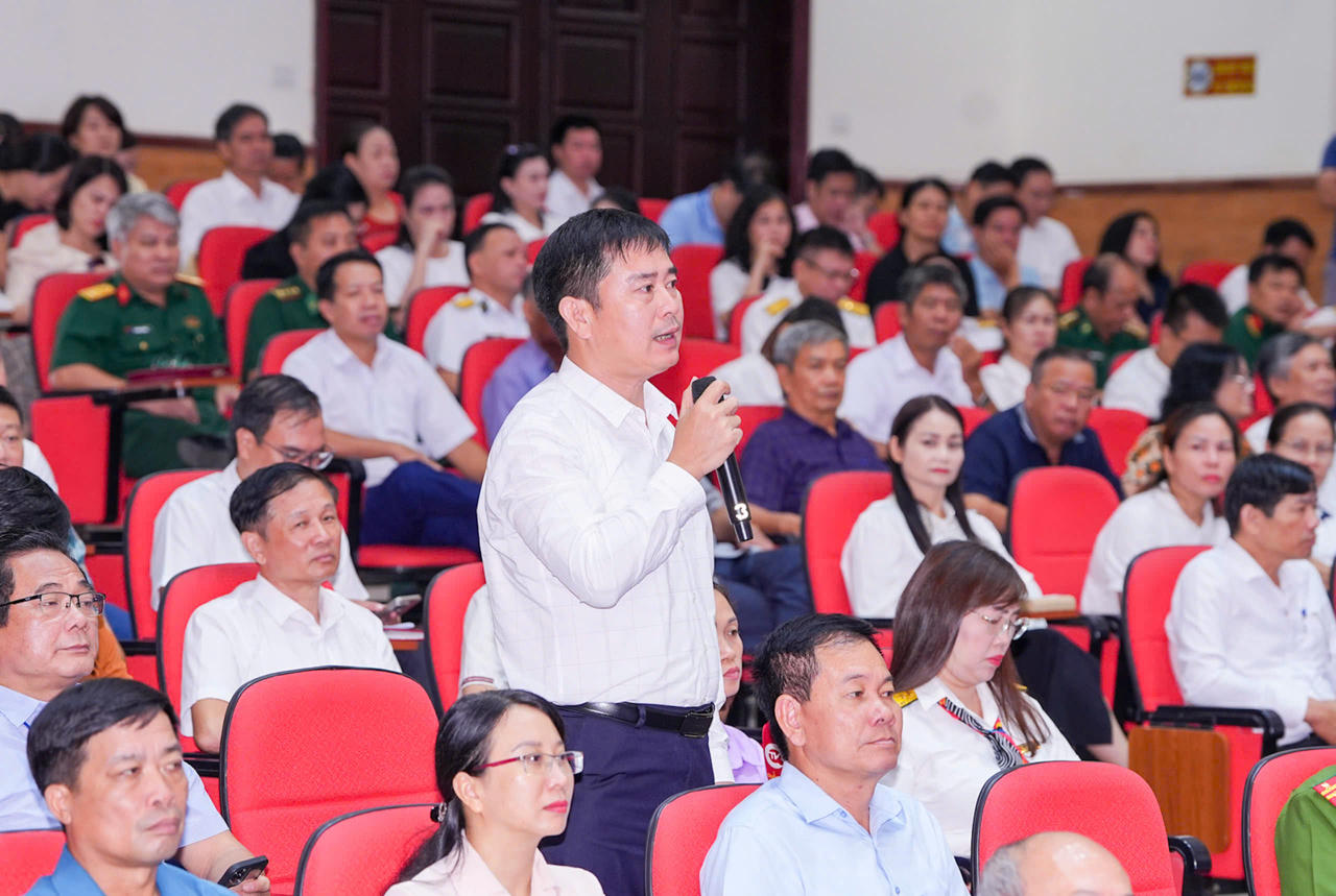 Quan tâm phát triển giao thông kết nối hệ thống cảng biển Hải Phòng 