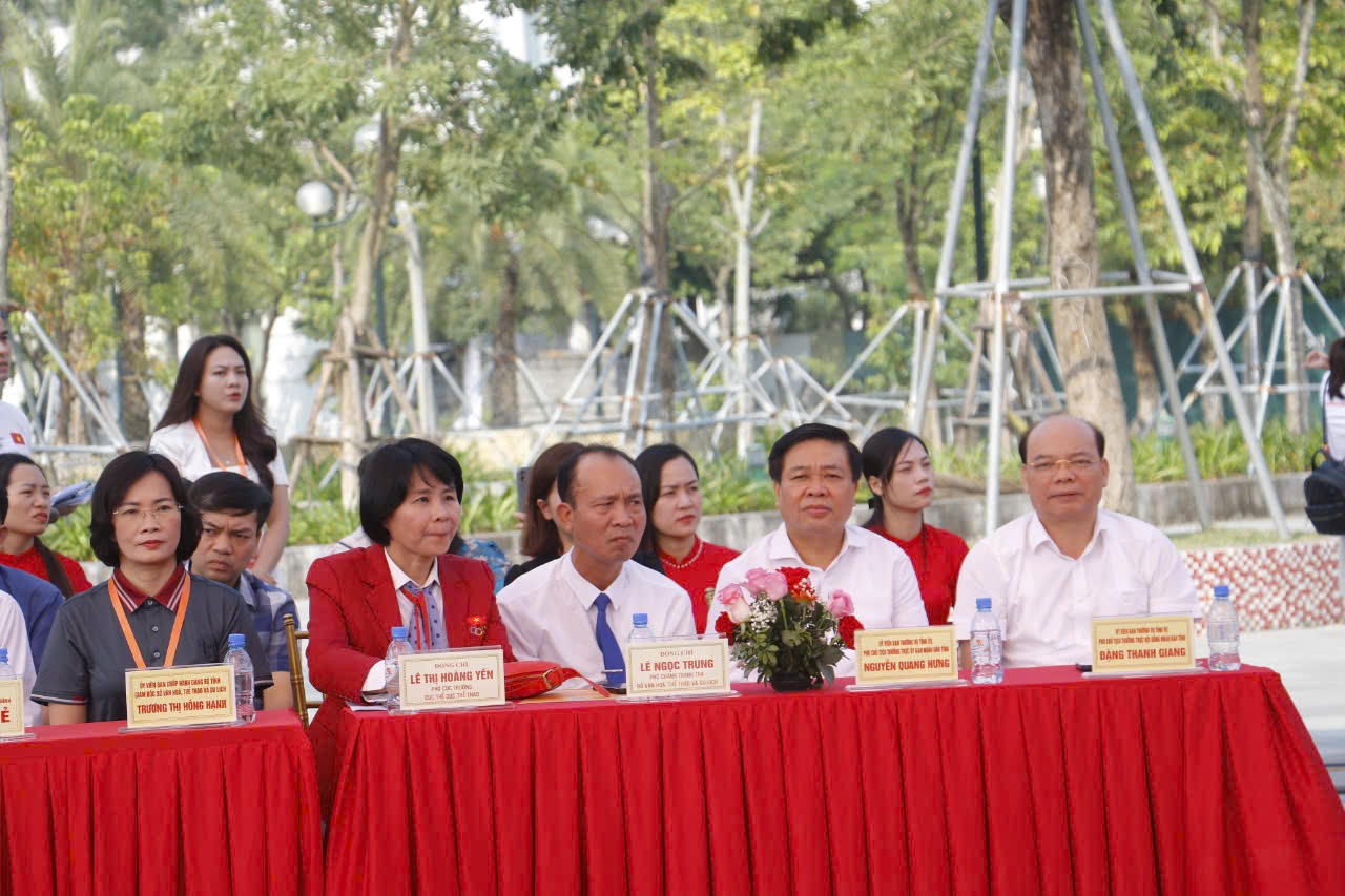 Hơn 350 vận động viên tham dự Giải vô địch Pickleball cấp quốc gia đầu tiên