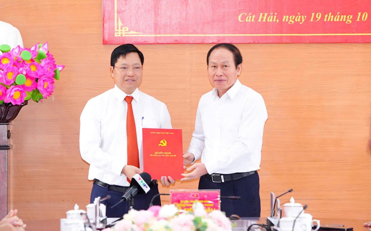 Giám đốc Sở Tài nguyên và Môi trường TP Hải Phòng làm Bí thư huyện Cát Hải