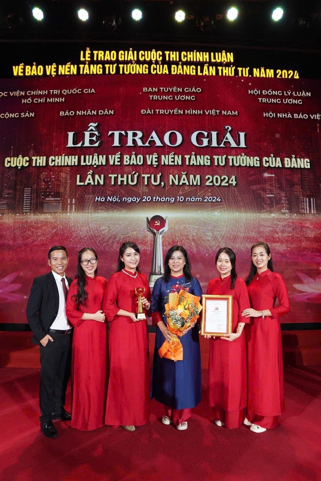Trường Tiểu học Nguyễn Văn Tố (Hải Phòng) đạt giải B cuộc thi chính luận về Bảo vệ nền tảng tư tưởng của Đảng 