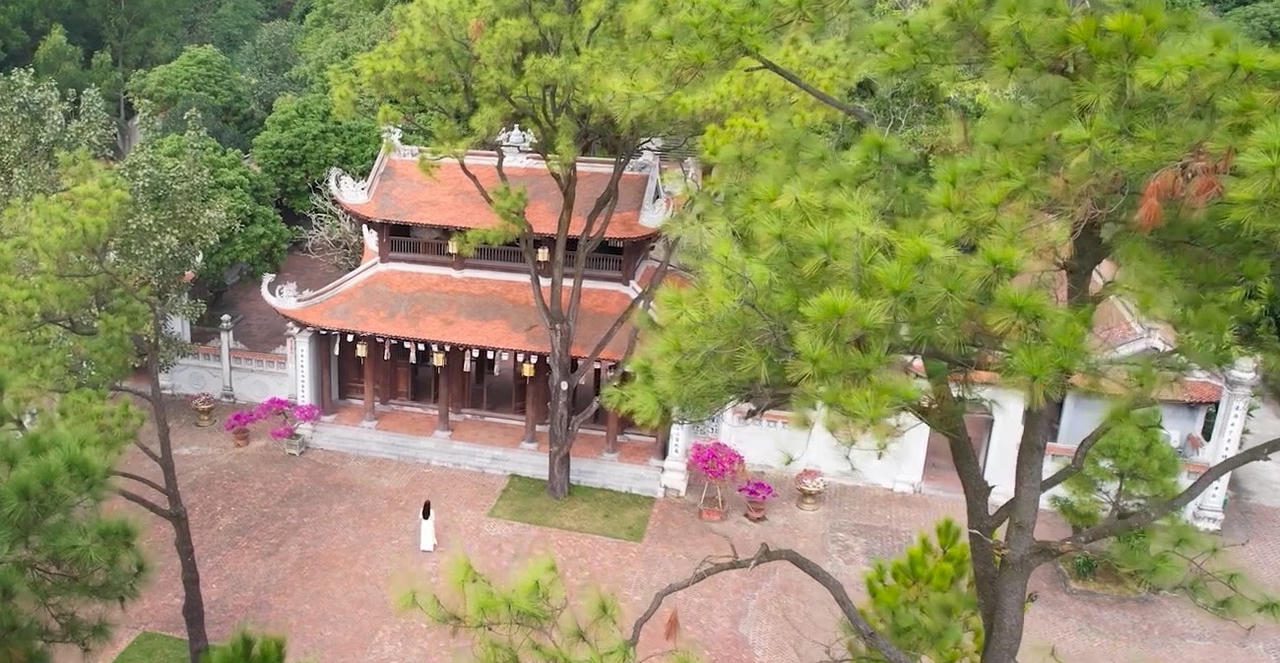 Đất và người xứ Đông 