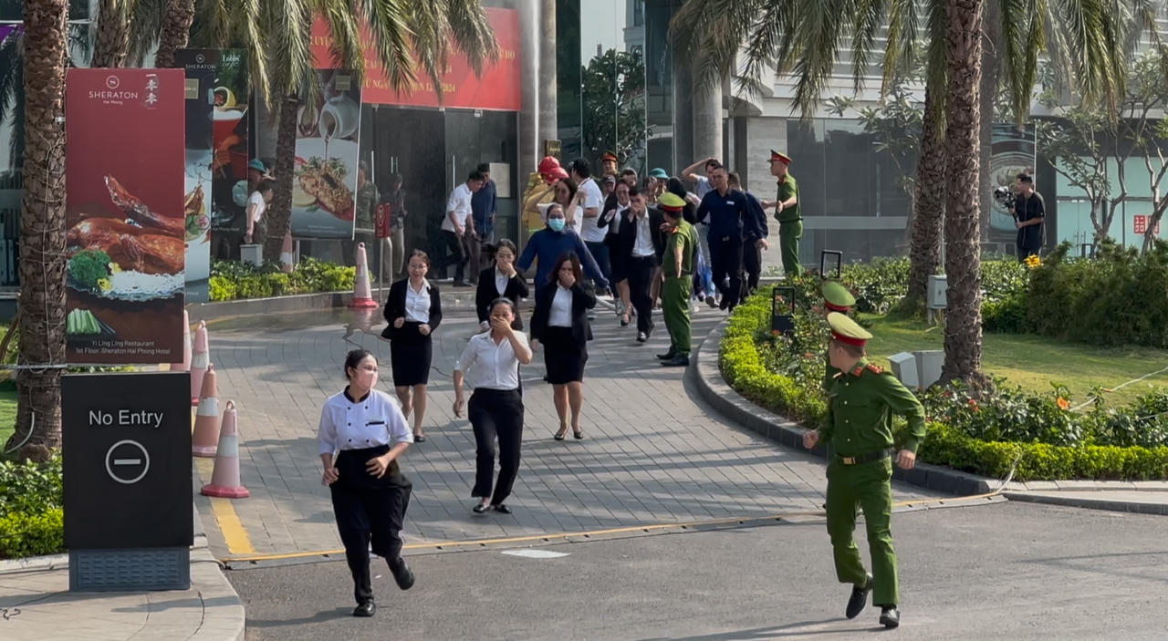 Hải Phòng: Diễn tập phương án phòng cháy, chữa cháy và cứu nạn tại khu trung tâm thương mại 