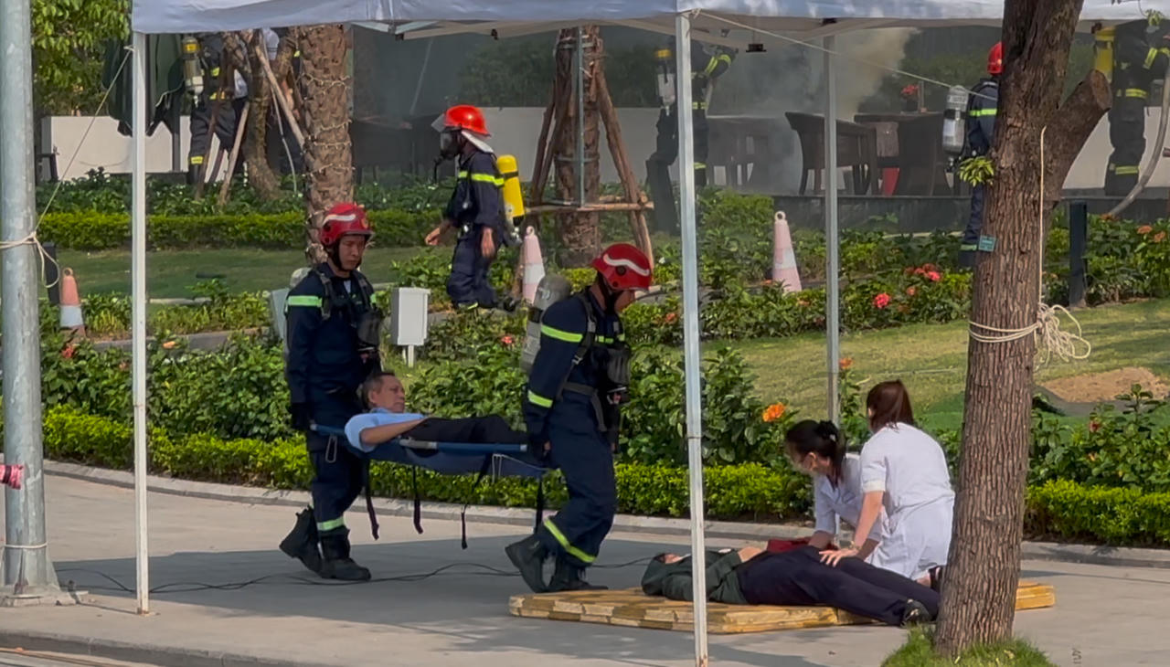 Hải Phòng: Diễn tập phương án phòng cháy, chữa cháy và cứu nạn tại khu trung tâm thương mại 