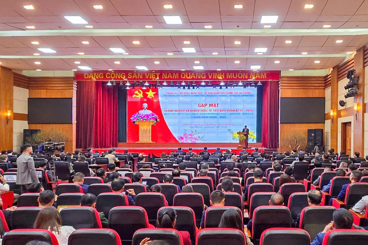 Biểu dương doanh nghiệp tiêu biểu có nhiều đóng góp cho thành phố Hải Phòng