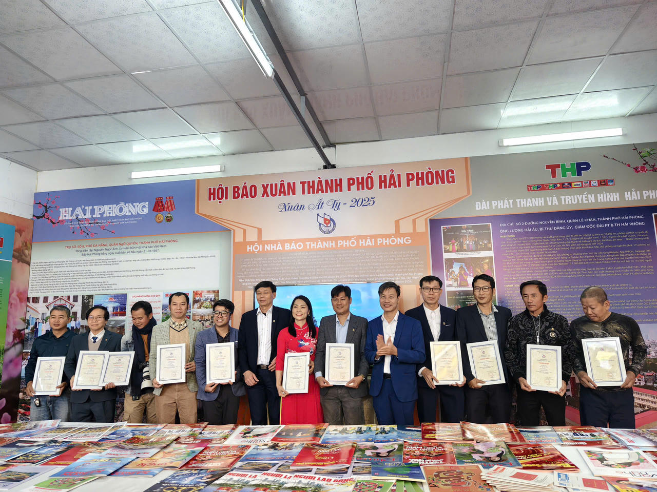 Hải Phòng, Quảng Ninh khai mạc Hội báo Xuân Ất Tỵ 2025 