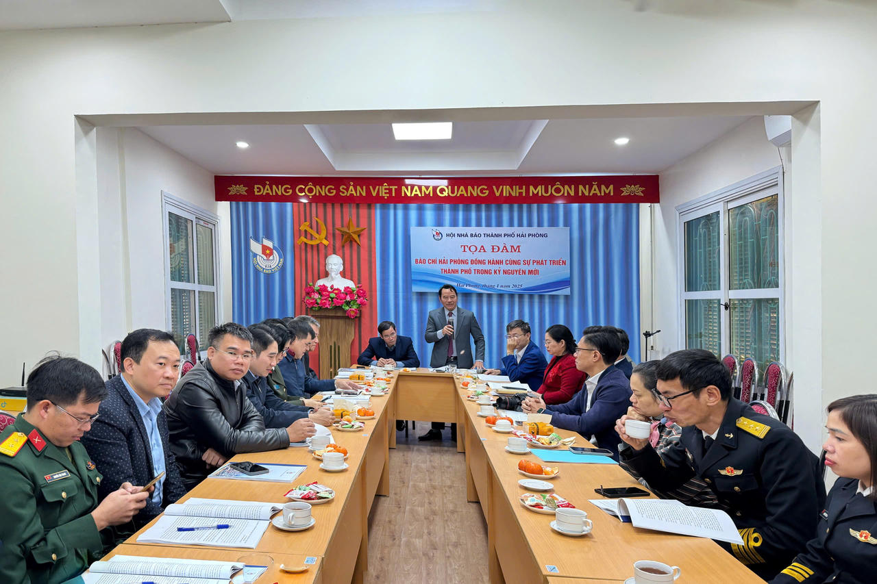 Hải Phòng, Quảng Ninh khai mạc Hội báo Xuân Ất Tỵ 2025 