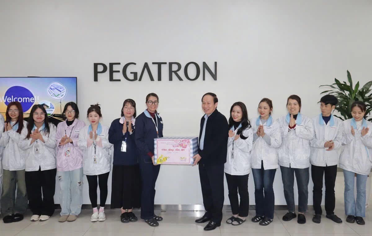 Bí thư Thành ủy Hải Phòng thăm, động viên các doanh nghiệp nhân dịp đầu xuân