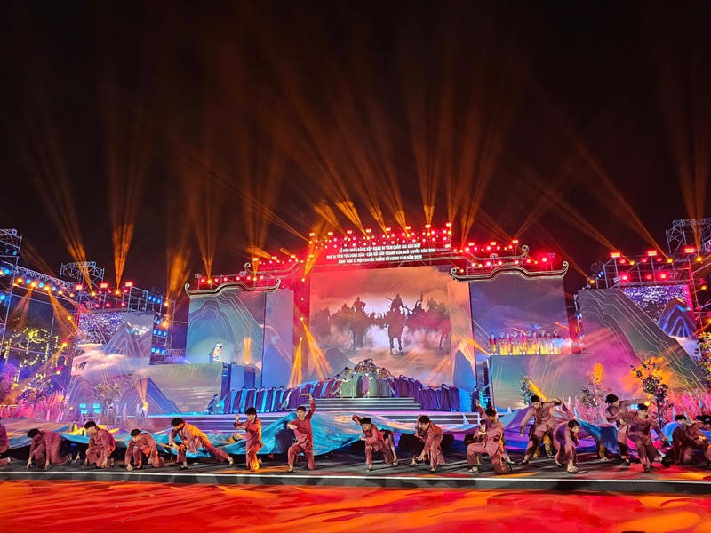 Phó Thủ tướng Lê Thành Long dự lễ đón nhận Bằng xếp hạng di tích quốc gia đặc biệt Cụm di tích Từ Lương Xâm