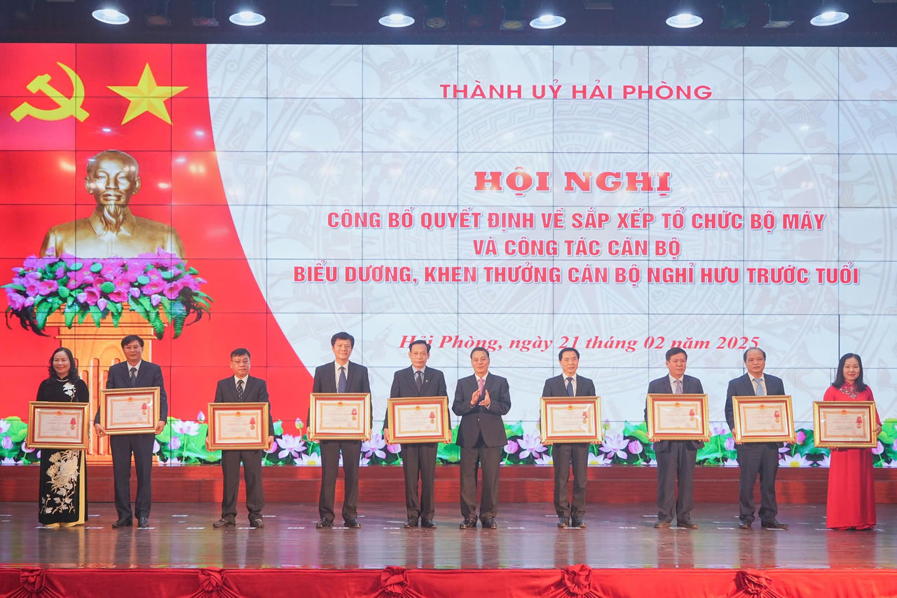 Hải Phòng công bố quyết định thành lập 6 sở mới, bổ nhiệm lãnh đạo chủ chốt