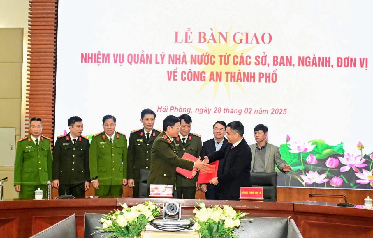 Chuyển giao 5 nhiệm vụ từ các sở, ngành sang Công an TP Hải Phòng