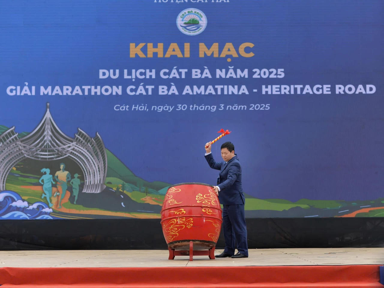 Khai mạc du lịch Cát Bà năm 2025