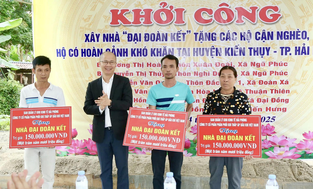 Khởi công xây dựng 6 nhà đại đoàn kết cho hộ nghèo ở Hải Phòng