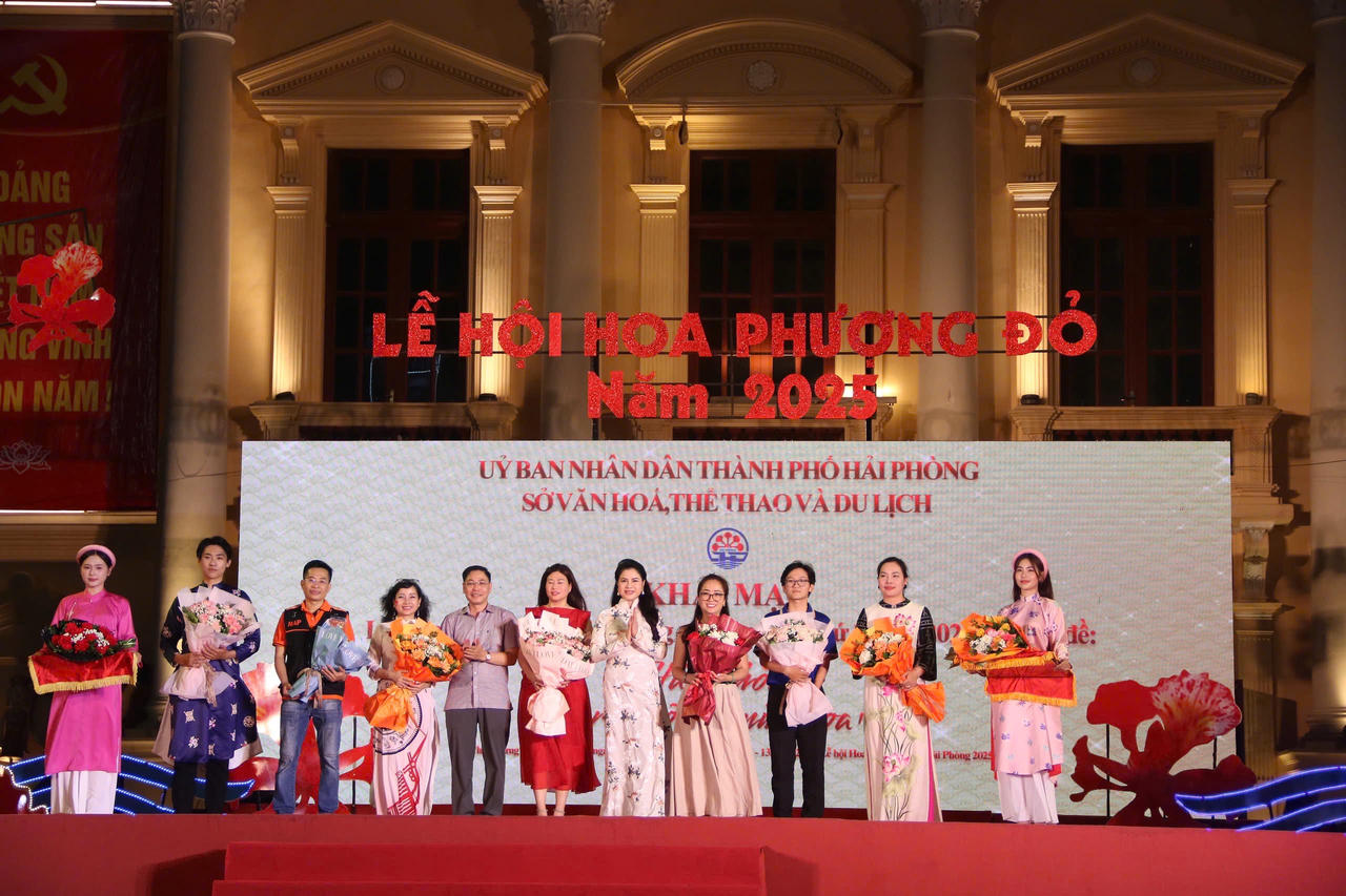 Hơn 3.000 người tham gia diễu hành tại Liên hoan Múa rối Hải Phòng mở rộng năm 2025 