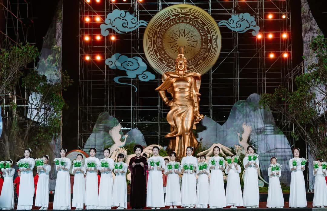 Phát triển văn hóa gắn với bản sắc "người Hải Phòng"