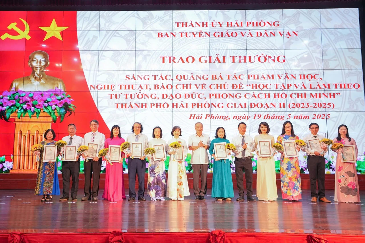 Hải Phòng: Nâng cao đạo đức cách mạng của đội ngũ cán bộ, đảng viên trong giai đoạn mới 