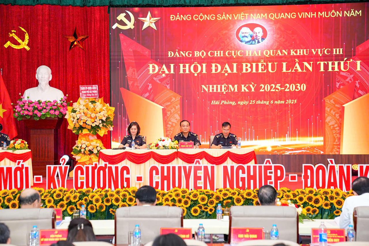 Chi cục Hải quan khu vực III phấn đấu hoàn thành xuất sắc nhiệm vụ được giao nhiệm kỳ mới 