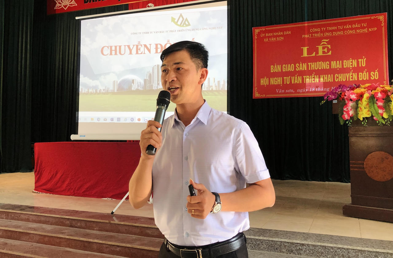 Một xã ở Thanh Hóa đẩy mạnh công nghệ số bằng việc mở chợ online cho người dân