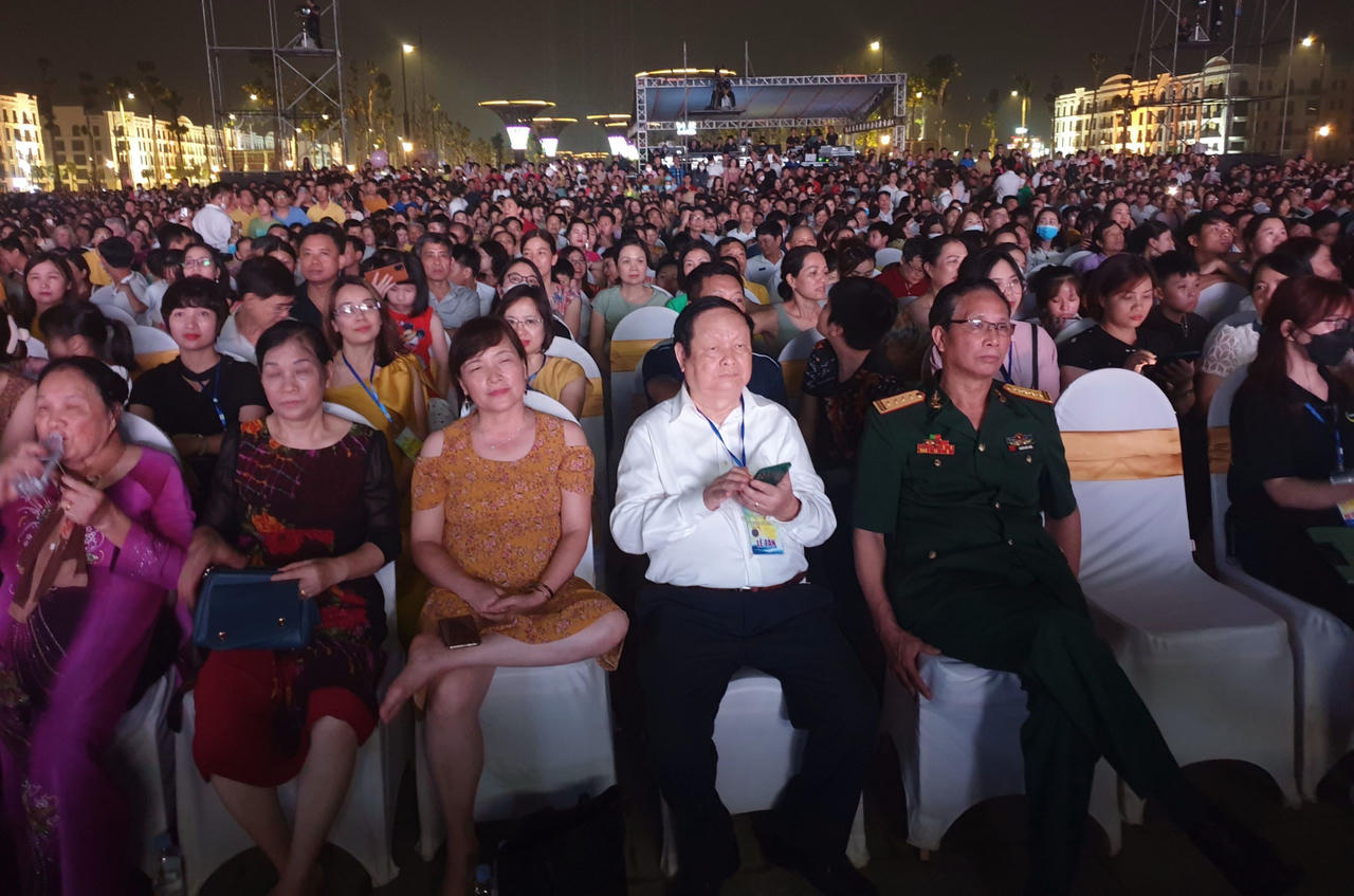 Kỷ niệm 60 năm thành lập đô thị Sầm Sơn