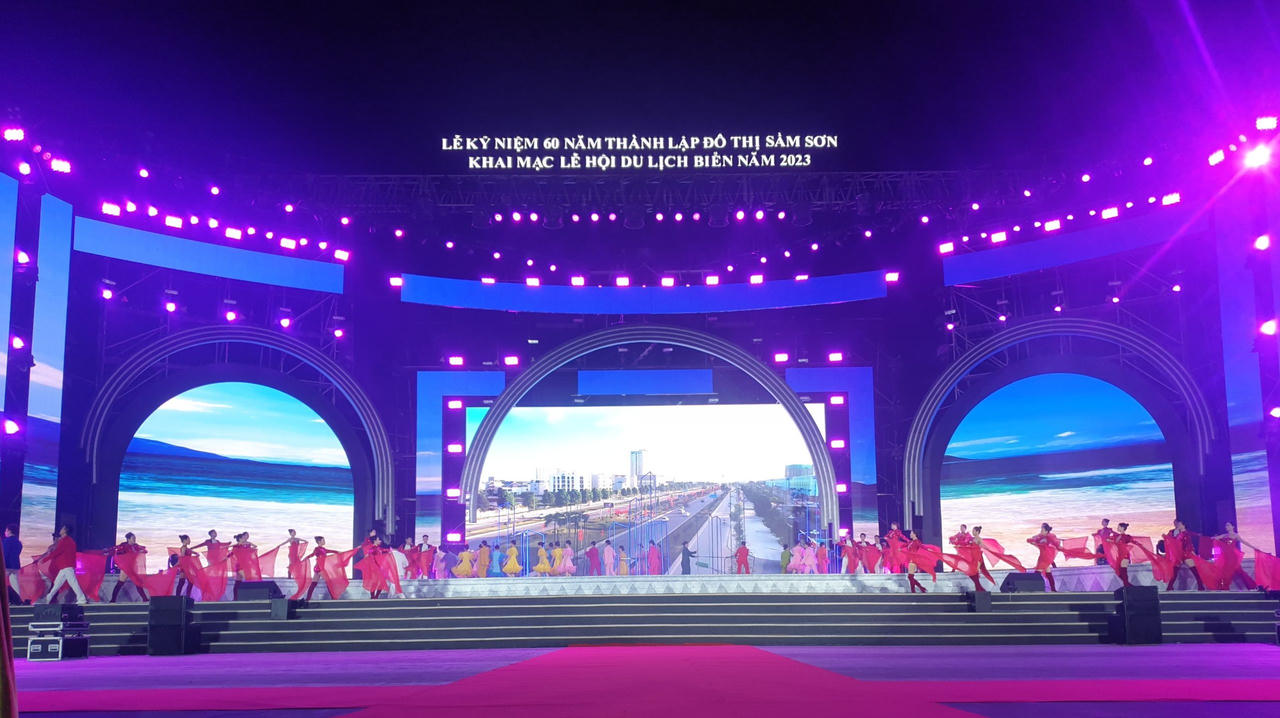 Kỷ niệm 60 năm thành lập đô thị Sầm Sơn