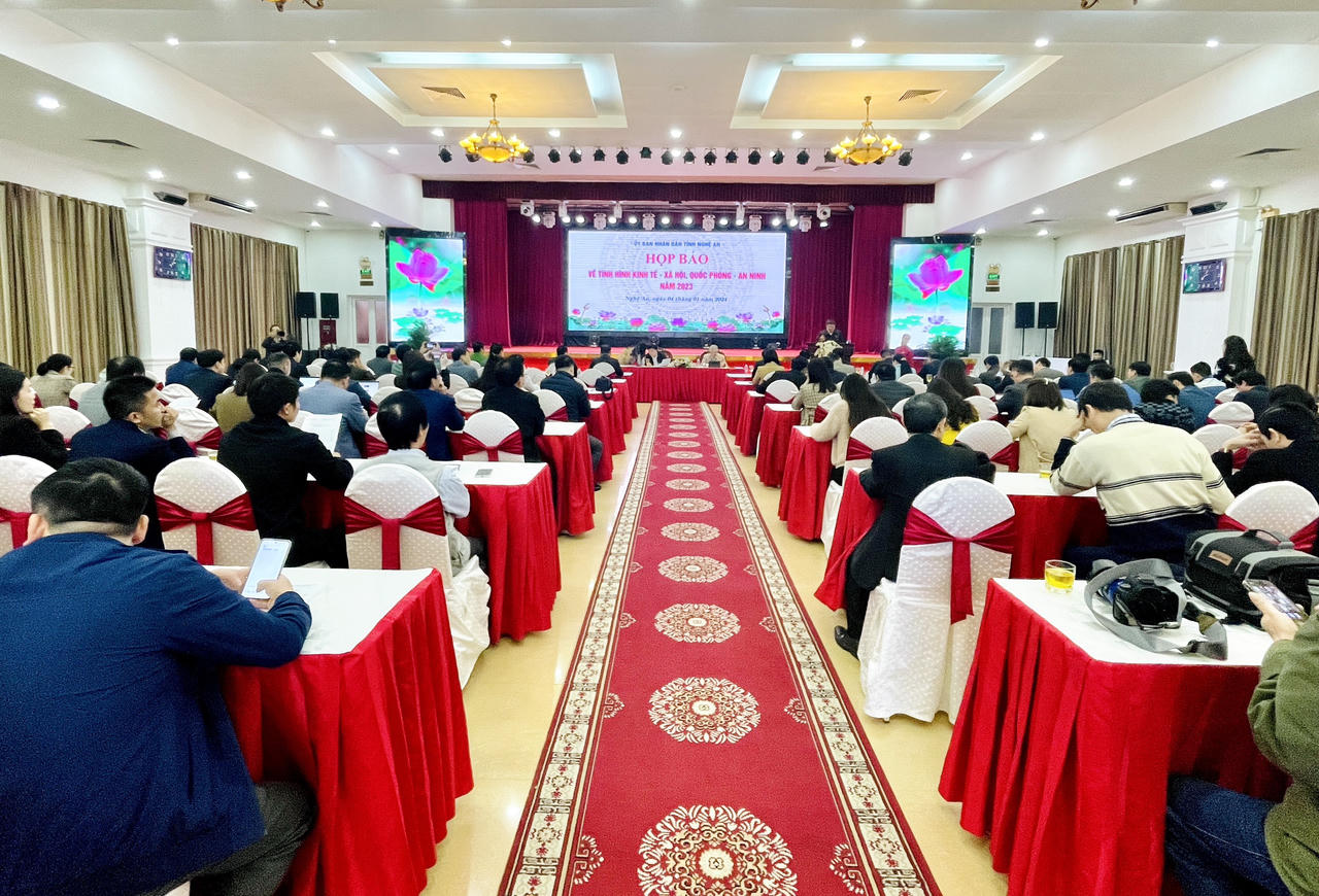 Việc chi trả hơn 10 tỷ đồng cho giáo viên biệt phái ở Nghệ An là sai, cần phải thu hồi