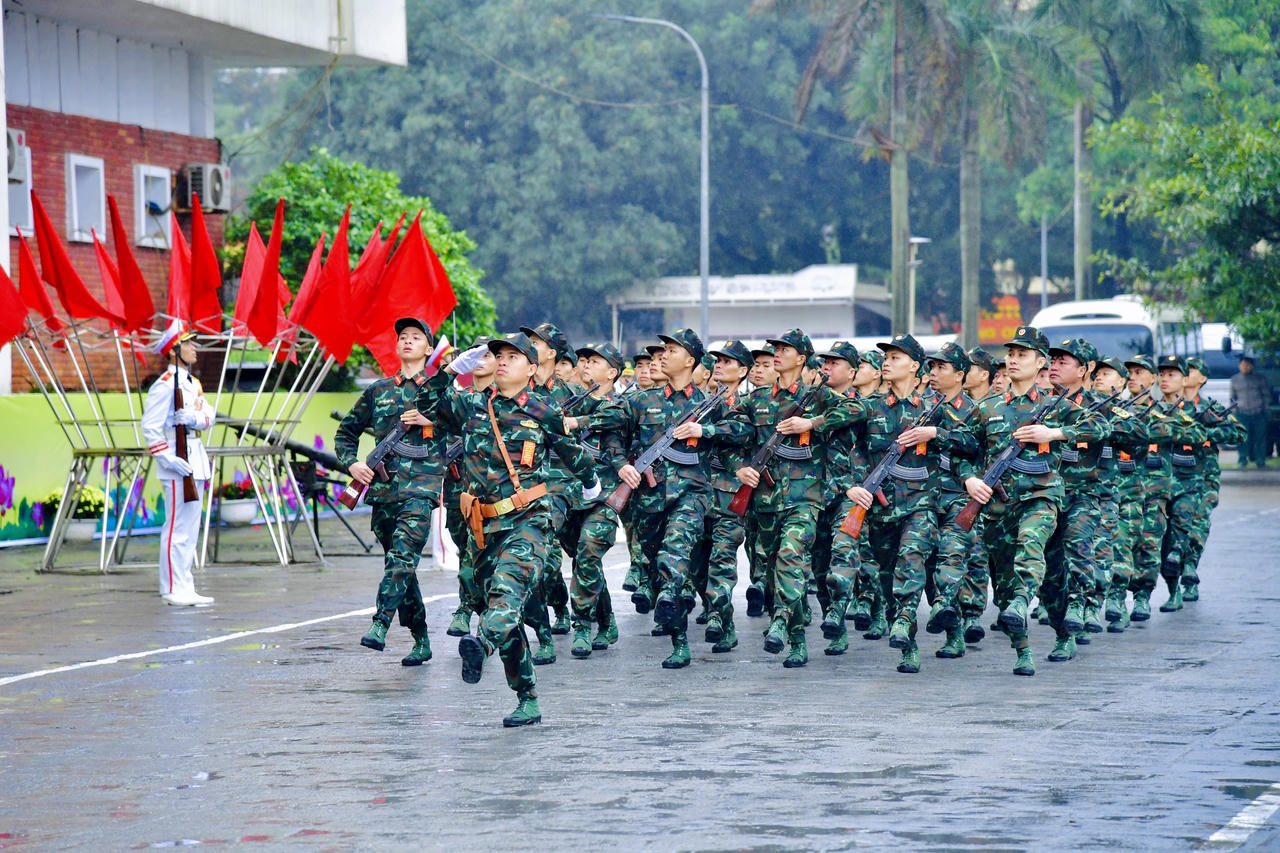 Những hình ảnh đẹp của lực lượng vũ trang Nghệ An tại lễ ra quân huấn luyện 