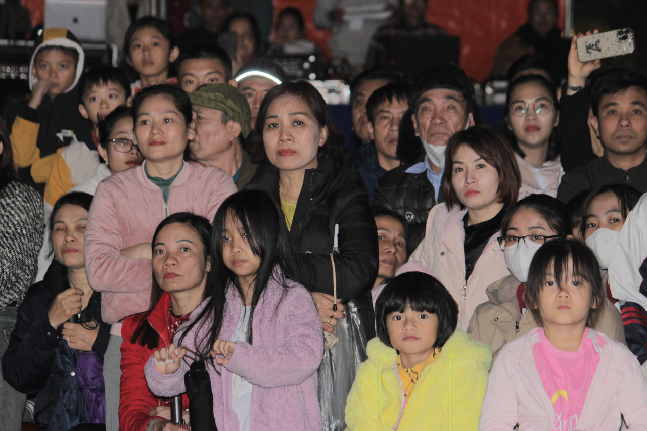 Ngưỡng mộ màn biểu diễn của kị binh trong chương trình nghệ thuật 'Sáng mãi lời dạy của Bác'