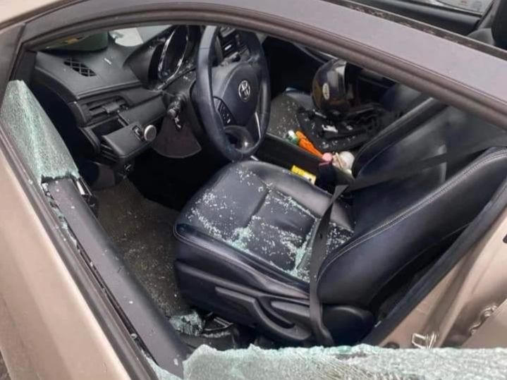 Đình chỉ công tác cán bộ Chi cục Hải quan Cửa khẩu Thanh Thủy dùng mũ bảo hiểm đập vỡ kính xe ô tô 