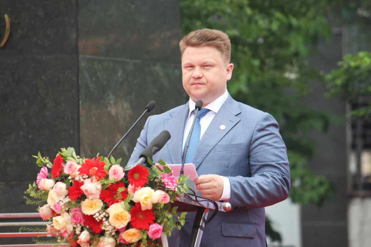 Khánh thành tượng đài V.l.Lênin tại Nghệ An 