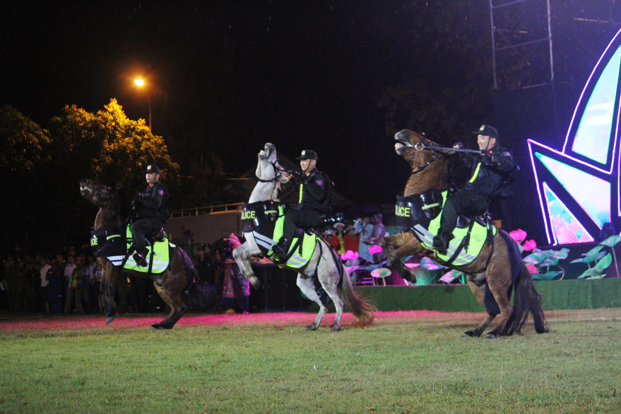 Khai mạc Lễ hội Làng Sen năm 2024 