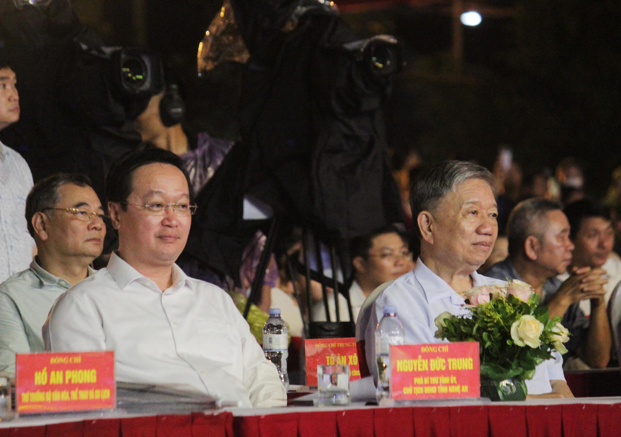 Khai mạc Lễ hội Làng Sen năm 2024 