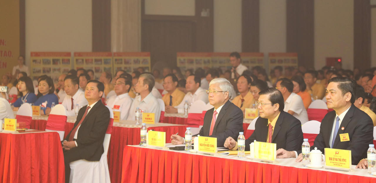 Đại hội Đại biểu MTTQ Việt Nam tỉnh Nghệ An lần thứ XV: 'Đoàn kết - Đổi mới - Khát vọng - Phát triển'