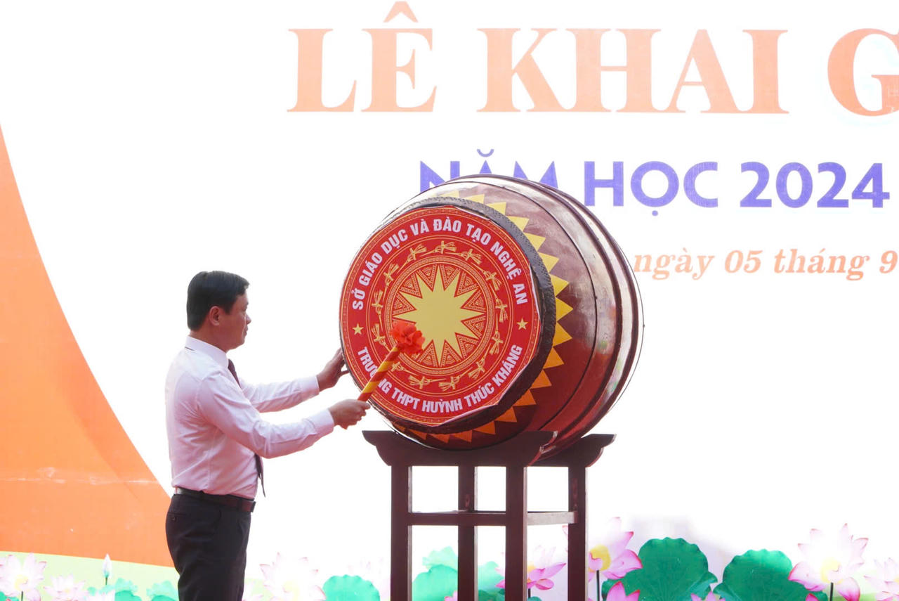 Không khí háo hức chào đón năm học mới tại khắp các tỉnh thành cả nước
