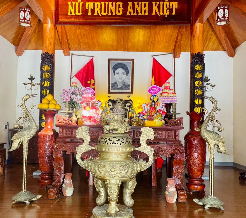 Kỷ niệm 114 năm ngày sinh nữ trung anh kiệt Nguyễn Thị Minh Khai 