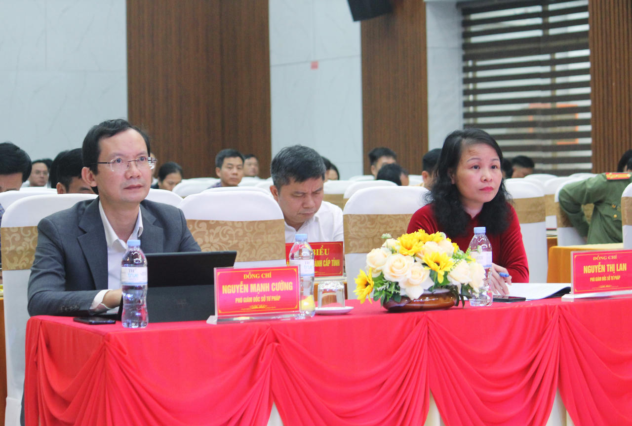 Nghệ An trao giải cuộc thi trực tuyến “Tìm hiểu văn bản pháp luật mới” năm 2024