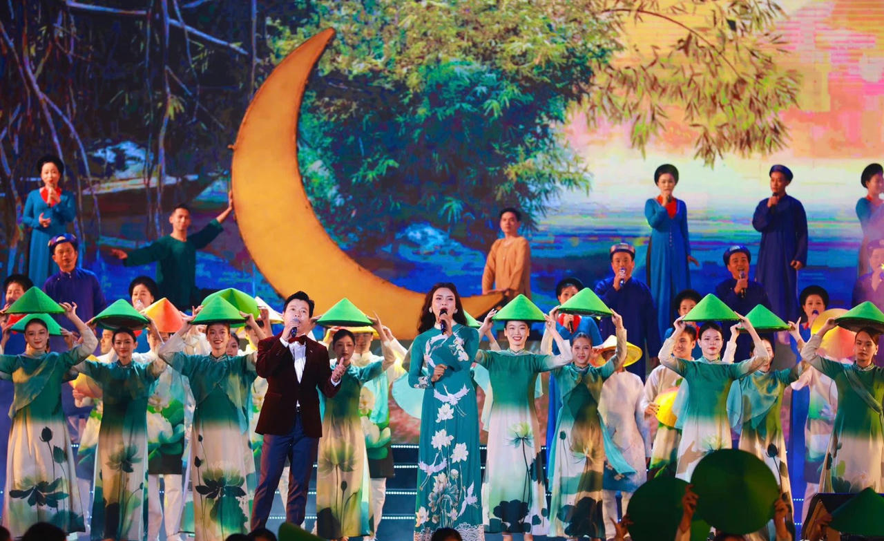 Dân ca ví, giặm - hồn quê xứ Nghệ mãi tỏa sáng