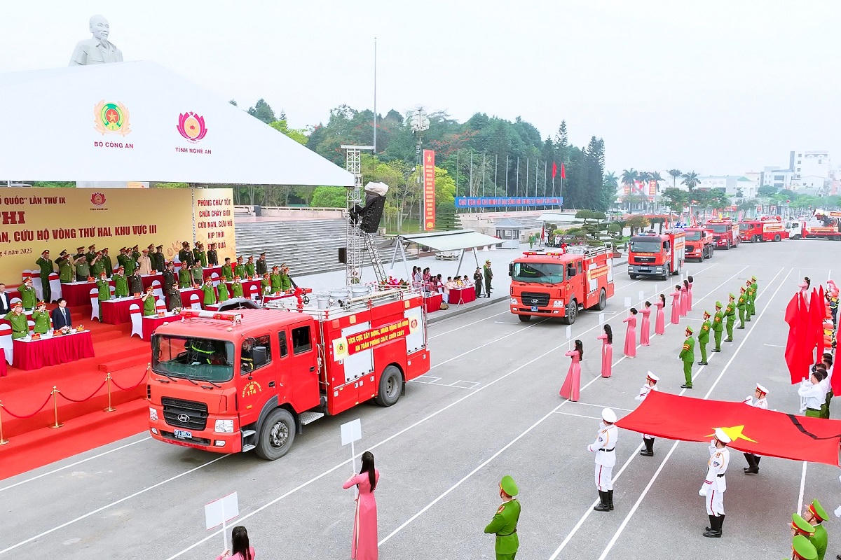 Khai mạc hội thi nghiệp vụ chữa cháy và cứu nạn, cứu hộ khu vực 3