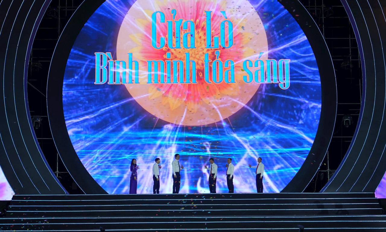 Khai mạc Lễ hội Du lịch biển Cửa Lò năm 2025