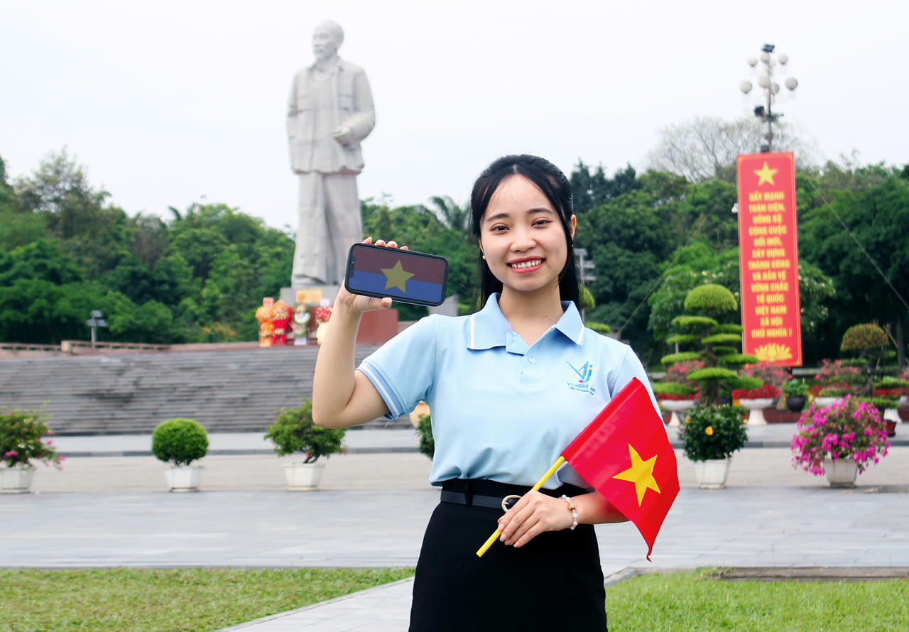 Chúng con về với Bác